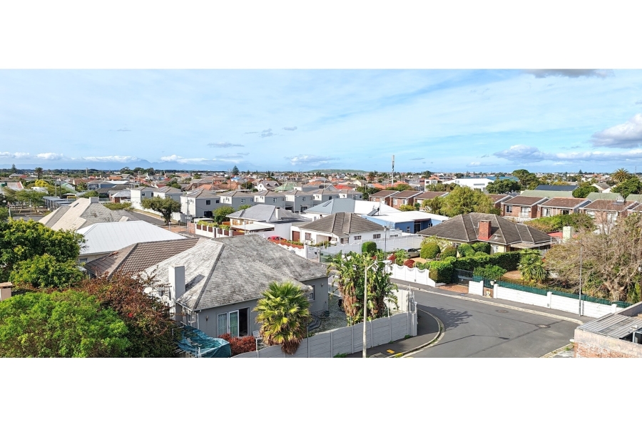 1 Bedroom Property for Sale in Heathfield Western Cape